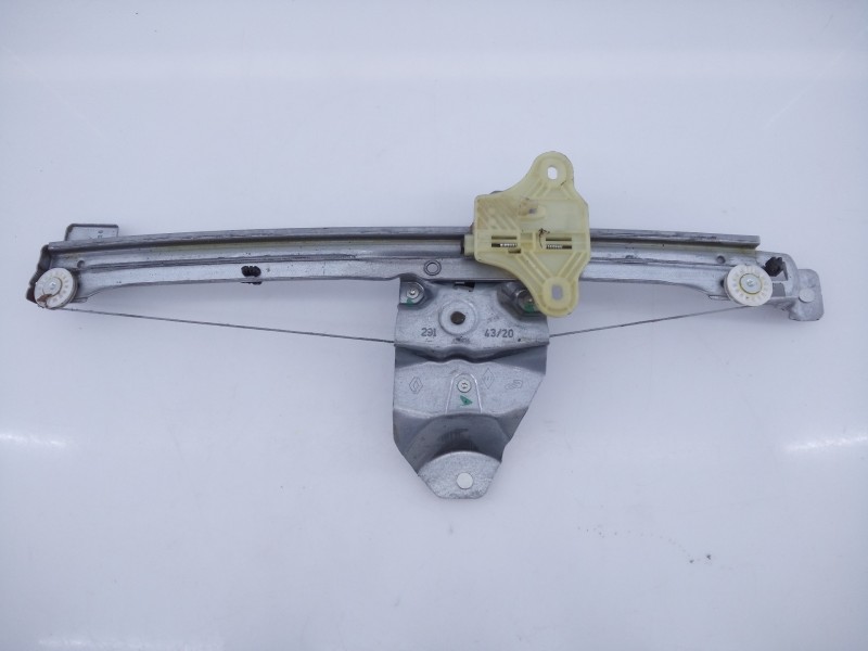 Recambio de elevalunas delantero izquierdo para renault zoe bose referencia OEM IAM 128001471B 304662B E1-A1-28-1