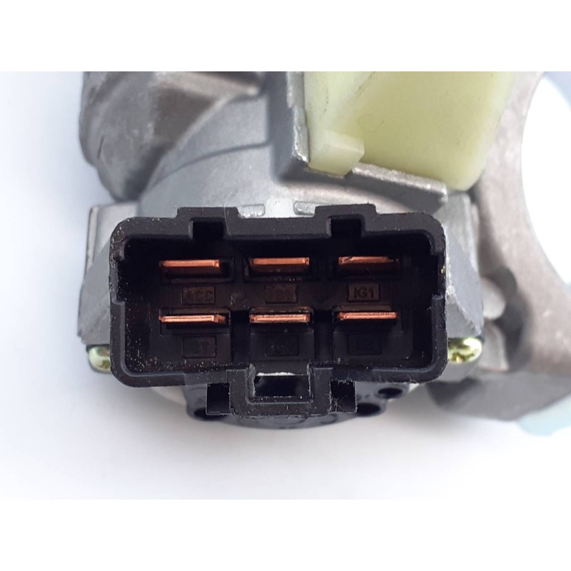 Recambio de antirrobo para kia cee´d drive referencia OEM IAM   E3-A3-25-2