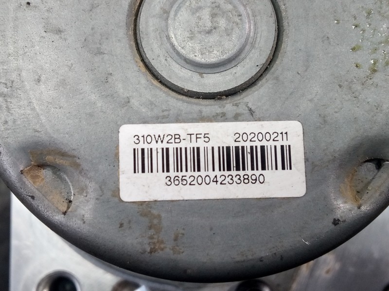 Recambio de abs para ssangyong tivoli limited 4x2 referencia OEM IAM 489235800  P3-A8-15-2