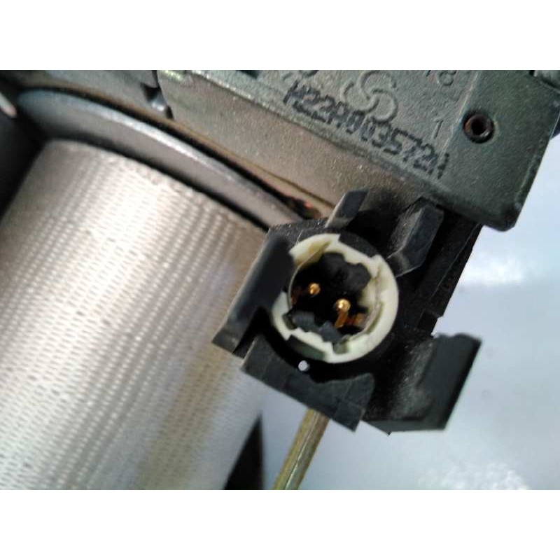 Recambio de cinturon seguridad delantero izquierdo para seat leon (1m1) referencia OEM IAM 1M0857705A  E1-B6-23-3