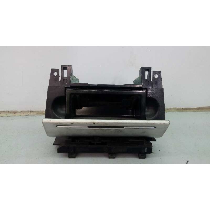Recambio de cenicero para audi a4 avant (8e) 1.9 tdi (96kw) referencia OEM IAM   E2-A1-14-3