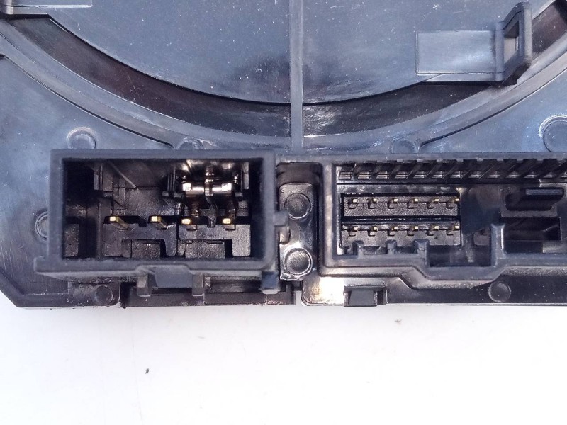 Recambio de anillo airbag para ssangyong tivoli limited 4x2 referencia OEM IAM X2K020166  E3-A3-18-4