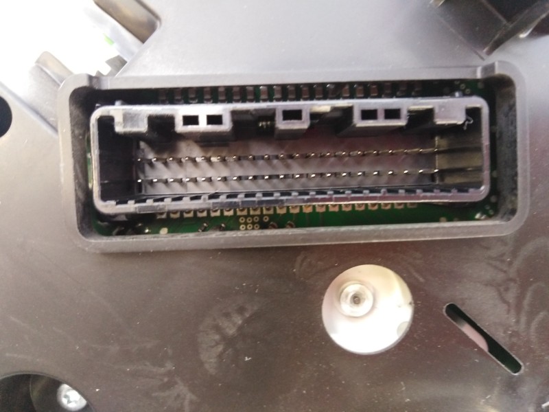 Recambio de cuadro instrumentos para kia cee´d drive referencia OEM IAM 94003A2332  E3-A3-40-2