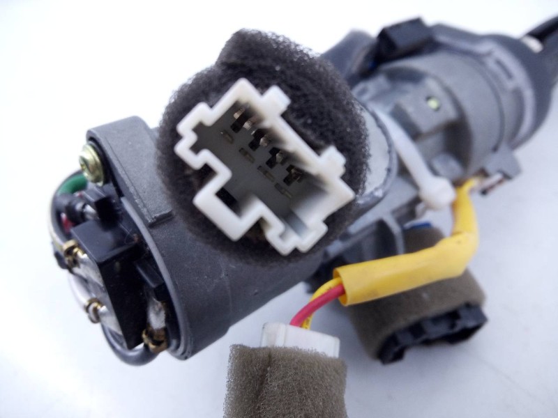 Recambio de antirrobo para ssangyong tivoli limited 4x2 referencia OEM IAM K8697037000  E3-A3-29-2