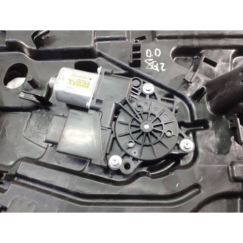 Recambio de elevalunas delantero derecho para kia cee´d drive referencia OEM IAM 82460A2010  P2-B4-19
