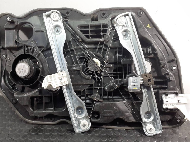 Recambio de elevalunas delantero derecho para kia cee´d drive referencia OEM IAM 82460A2010  P2-B4-19
