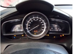 Recambio de cuadro instrumentos para mazda 2 lim. () evolution referencia OEM IAM D471EDC0D  E3-B5-23-1 2