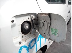Recambio de tapa exterior combustible para dacia sandero ambiance referencia OEM IAM    2
