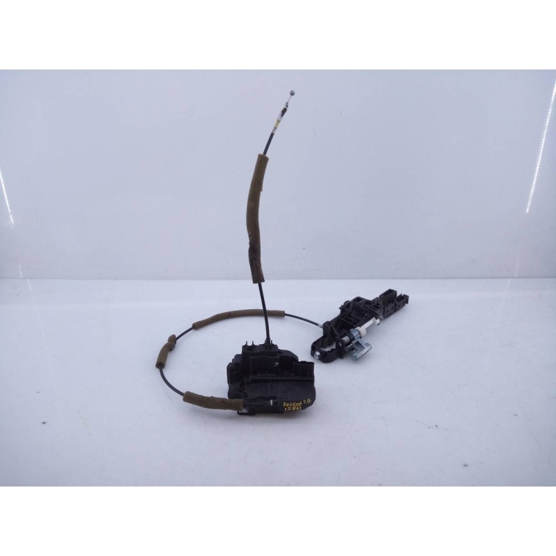 Recambio de cerradura puerta trasera derecha para renault koleos dynamique referencia OEM IAM   E1-A1-24-1