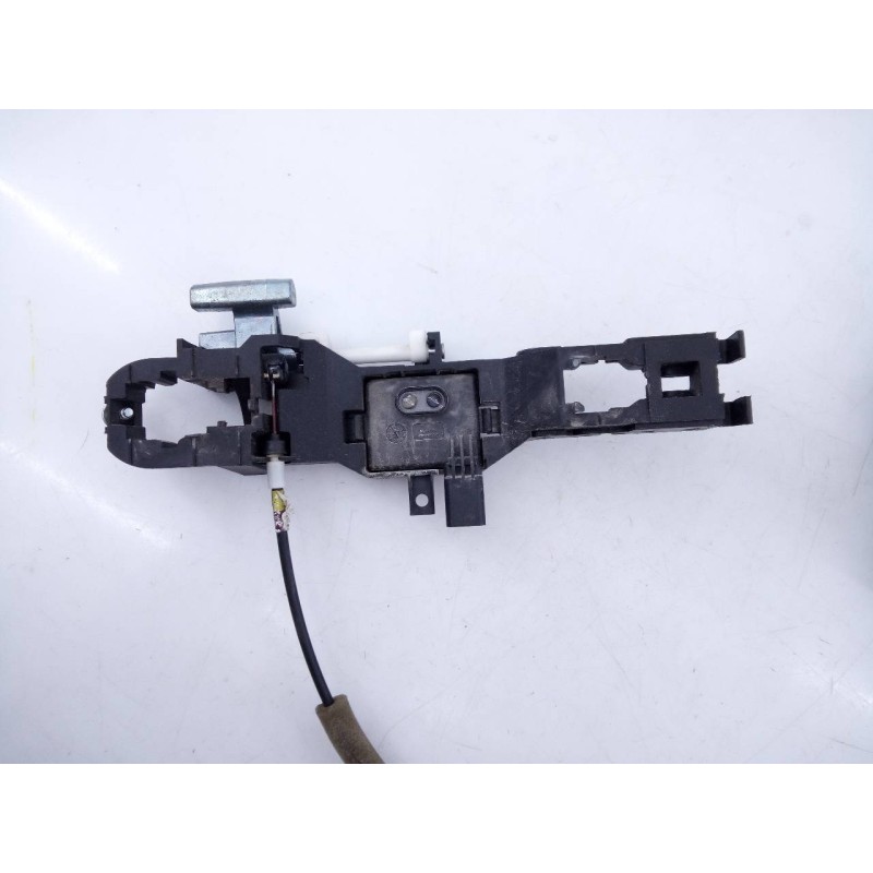 Recambio de cerradura puerta trasera derecha para renault koleos dynamique referencia OEM IAM   E1-A1-24-1