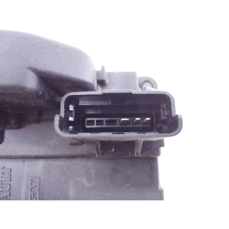 Recambio de cerradura puerta trasera derecha para renault koleos dynamique referencia OEM IAM   E1-A1-24-1