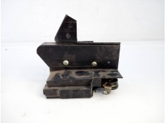 Recambio de cerradura puerta delantera derecha para dacia sandero stepway referencia OEM IAM   E1-A1-32-1