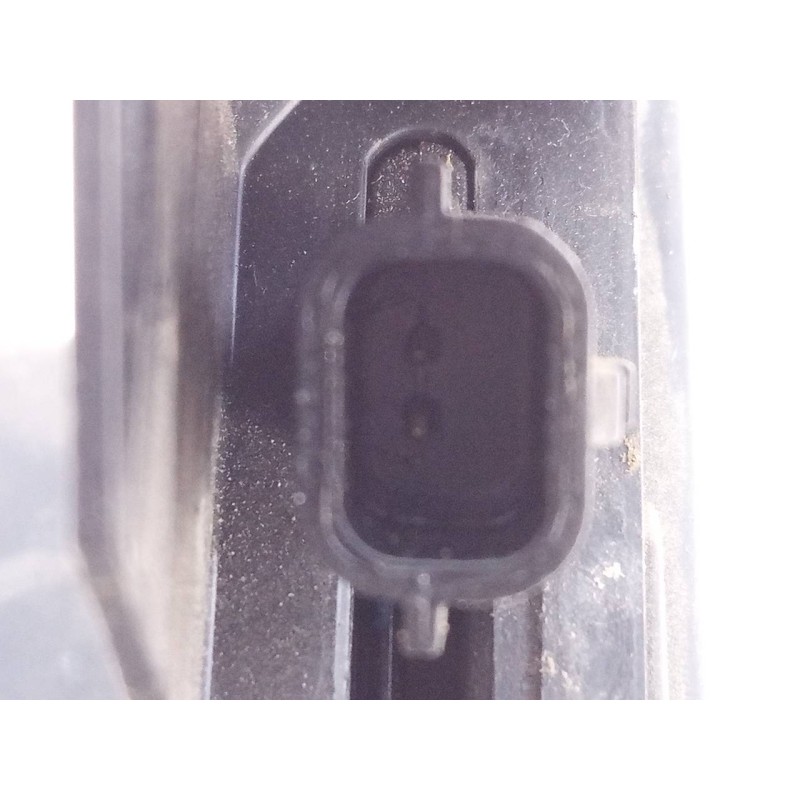 Recambio de cerradura puerta delantera derecha para dacia sandero stepway referencia OEM IAM   E1-A1-32-1