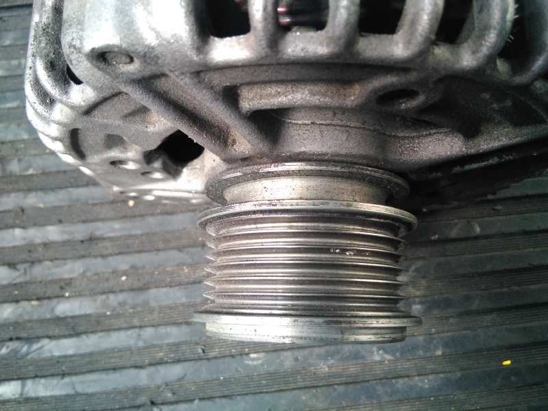 Recambio de alternador para volkswagen passat lim. (362) edition bluemotion referencia OEM IAM 03L903023D  P3-B5-19-2