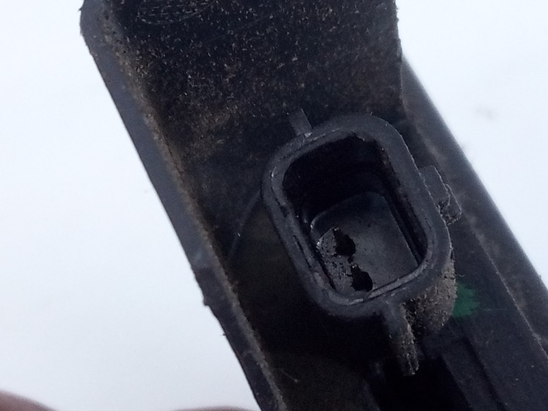 Recambio de cerradura puerta trasera derecha para dacia sandero stepway referencia OEM IAM 825022281R  E1-A1-48-2