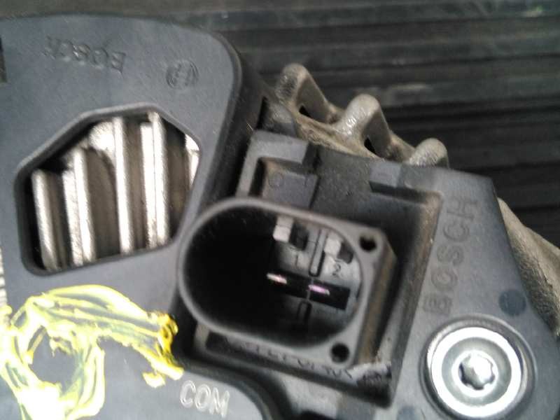 Recambio de alternador para volkswagen passat lim. (362) edition bluemotion referencia OEM IAM 03L903023D  P3-B5-19-2