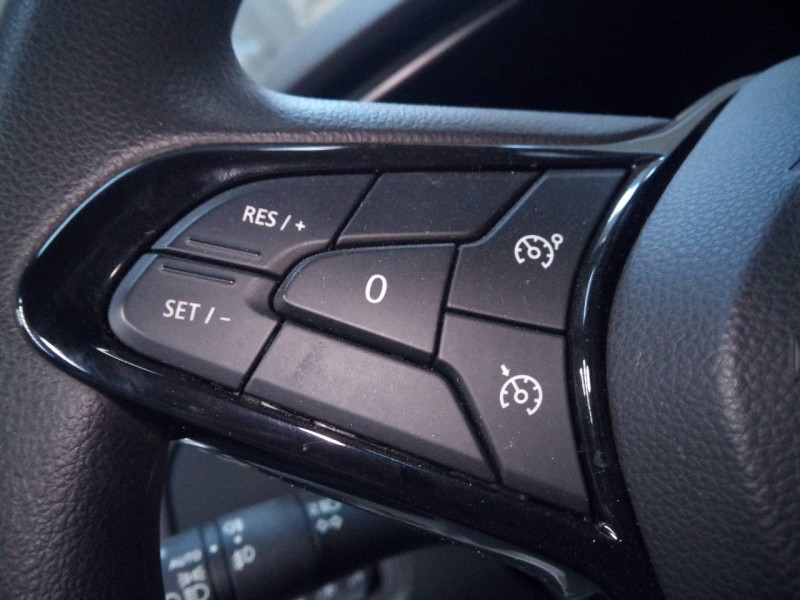 Recambio de volante para renault zoe bose referencia OEM IAM   