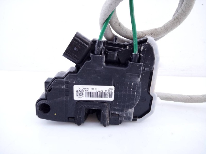 Recambio de cerradura puerta delantera derecha para ssangyong tivoli limited 4x2 referencia OEM IAM 7122035000  E1-A3-44-1