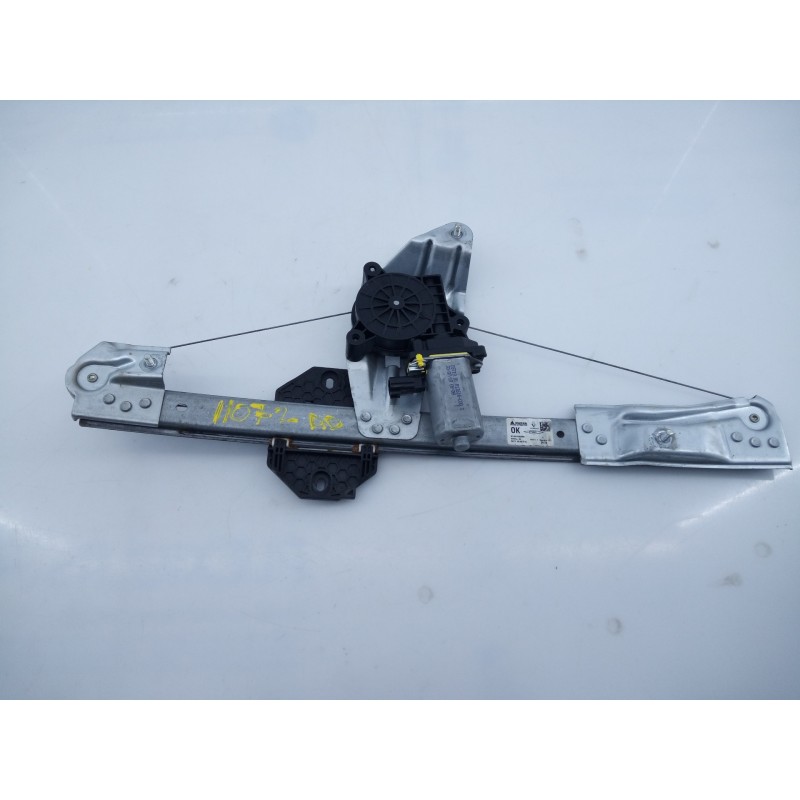 Recambio de elevalunas delantero derecho para dacia sandero stepway referencia OEM IAM 807209299R  E1-A1-48-2