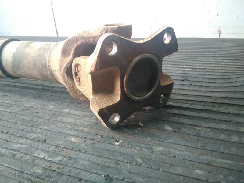 Recambio de transmision central delantera para toyota hilux (kun) double cab executive 4x4 referencia OEM IAM 37140OK060A  P1-A6