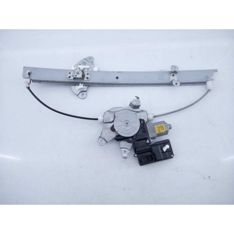 Recambio de elevalunas trasero izquierdo para renault koleos dynamique referencia OEM IAM 82751JY00A  E1-A1-28-2