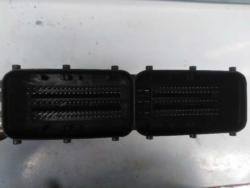 Recambio de centralita motor uce para kia cee´d drive referencia OEM IAM 0281032126 391402A800 E3-A3-24-4