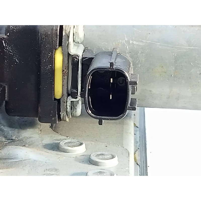 Recambio de elevalunas trasero derecho para dacia sandero stepway referencia OEM IAM 827206057R  E1-A1-44-1