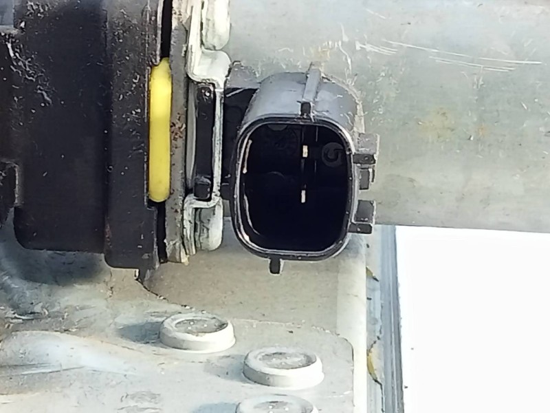 Recambio de elevalunas trasero derecho para dacia sandero stepway referencia OEM IAM 827206057R  E1-A1-44-1