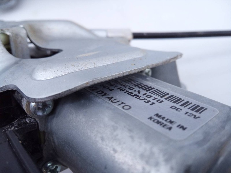 Recambio de elevalunas delantero derecho para ssangyong tivoli limited 4x2 referencia OEM IAM 95820X1010  E1-B3-48-2