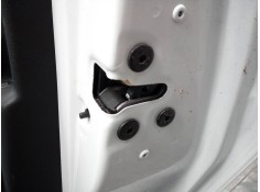 CERRADURA PUERTA TRASERA DERECHA 