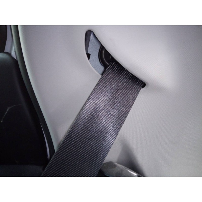 Recambio de cinturon seguridad trasero derecho para renault zoe bose referencia OEM IAM   