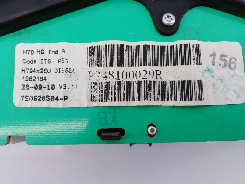 Recambio de cuadro instrumentos para dacia duster laureate 4x2 referencia OEM IAM P248100029R TE0020504P E2-A1-18-8