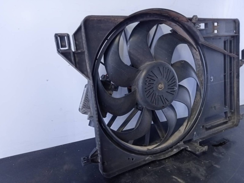 Recambio de electroventilador para ford focus lim. (cb8) trend referencia OEM IAM CV618C607VA  P2-B8-34