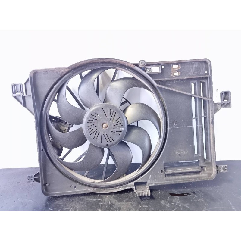 Recambio de electroventilador para ford focus lim. (cb8) trend referencia OEM IAM CV618C607VA  P2-B8-34