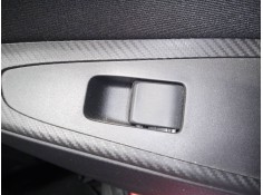 MANDO ELEVALUNAS TRASERO DERECHO 