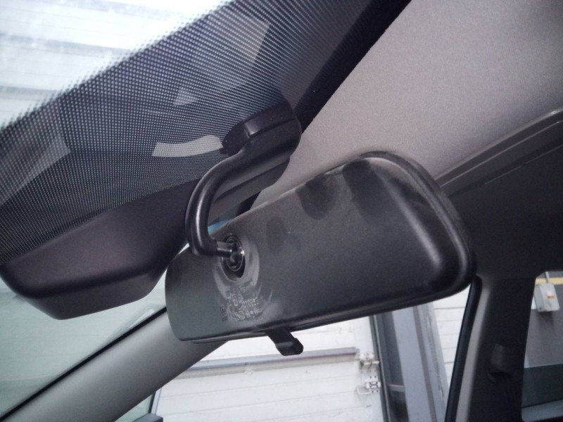 Recambio de espejo interior para ssangyong tivoli limited 4x2 referencia OEM IAM   