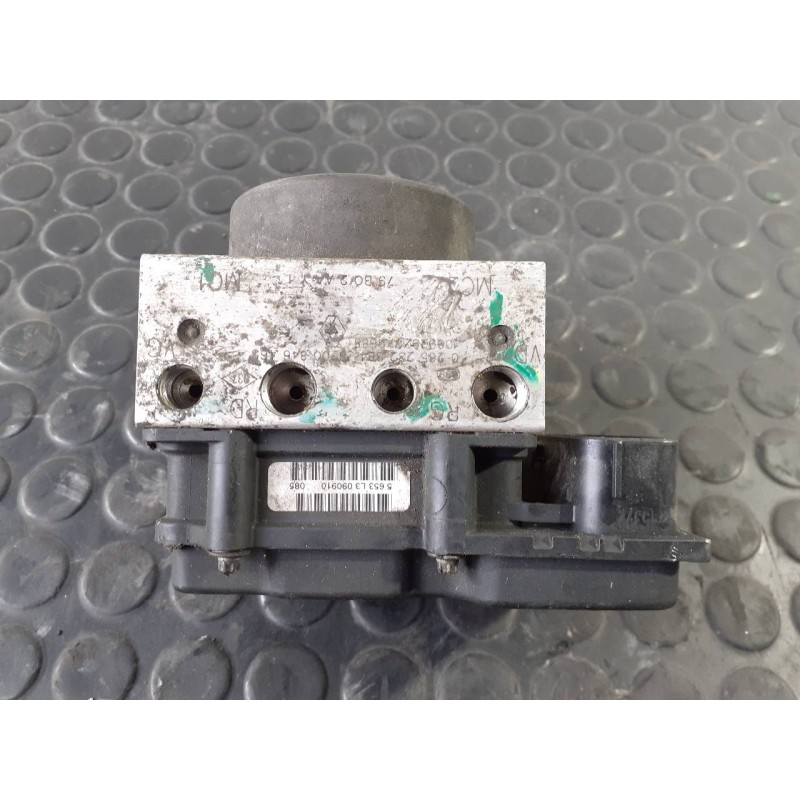 Recambio de abs para dacia duster laureate 4x2 referencia OEM IAM 0265232384  P3-A8-15-5