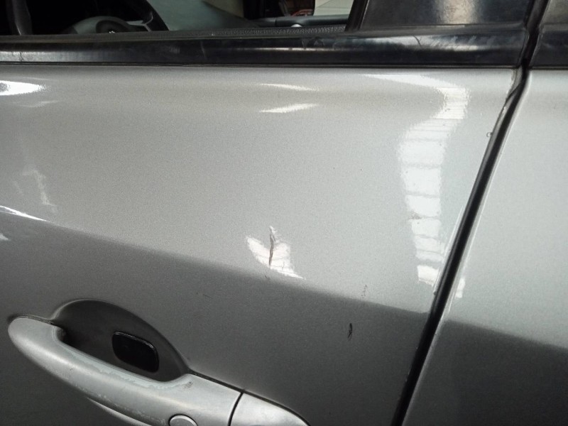 Recambio de puerta delantera izquierda para renault koleos dynamique referencia OEM IAM   