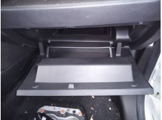 Recambio de guantera para renault zoe bose referencia OEM IAM    2
