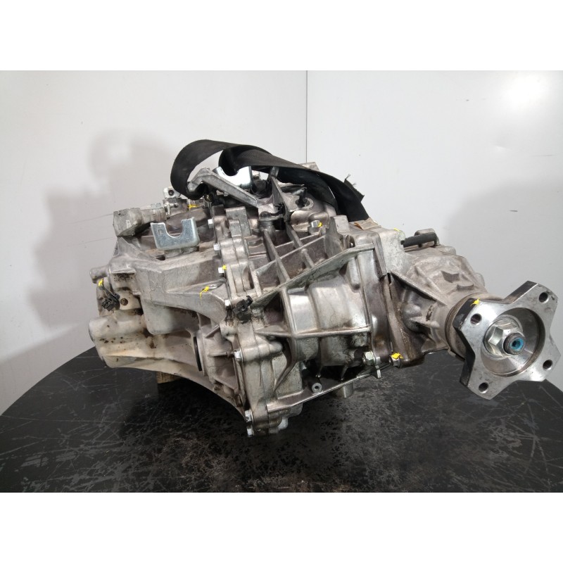 Recambio de caja cambios para nissan x-trail (t31) xe referencia OEM IAM JG71 D4 M1-B4-133