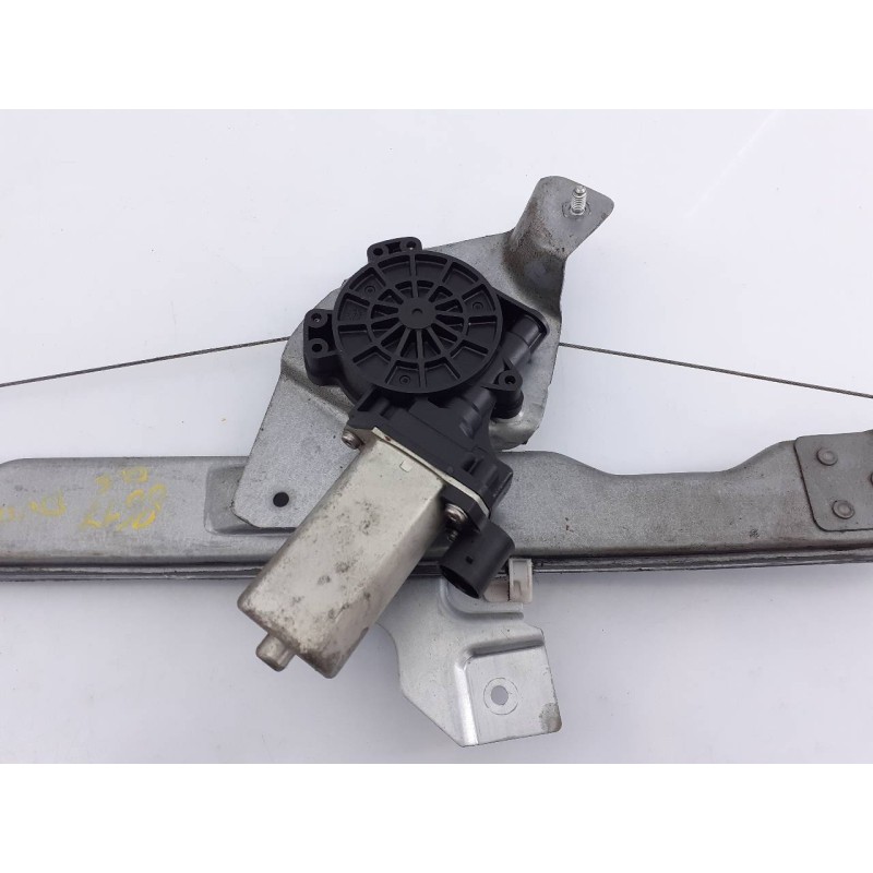 Recambio de elevalunas delantero izquierdo para dacia duster laureate 4x2 referencia OEM IAM 128000841H  E1-A1-20-1