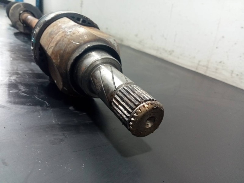 Recambio de transmision delantera derecha para dacia sandero stepway referencia OEM IAM 391006553R  P1-B6-19