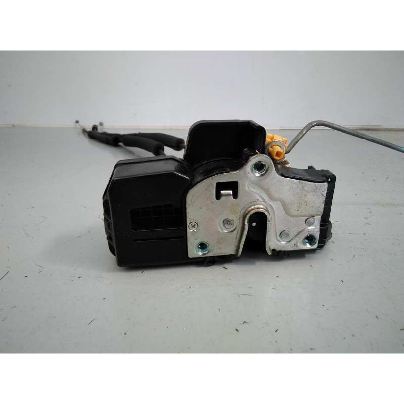 Recambio de cerradura puerta delantera derecha para chevrolet captiva 2.0 vcdi lt referencia OEM IAM 96624162  E2-B6-30-2