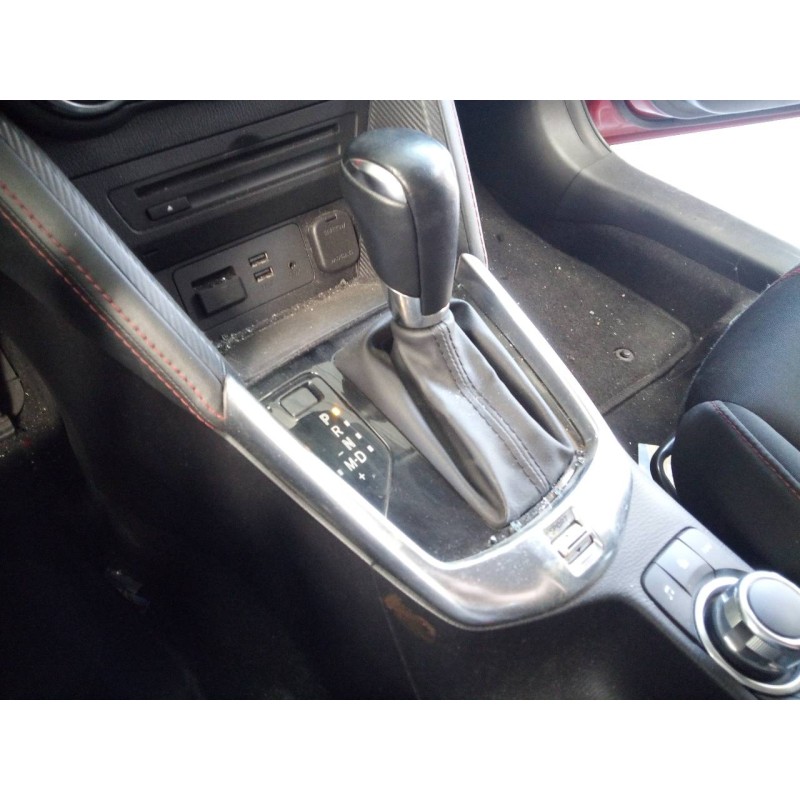 Recambio de palanca cambio para mazda 2 lim. () evolution referencia OEM IAM   