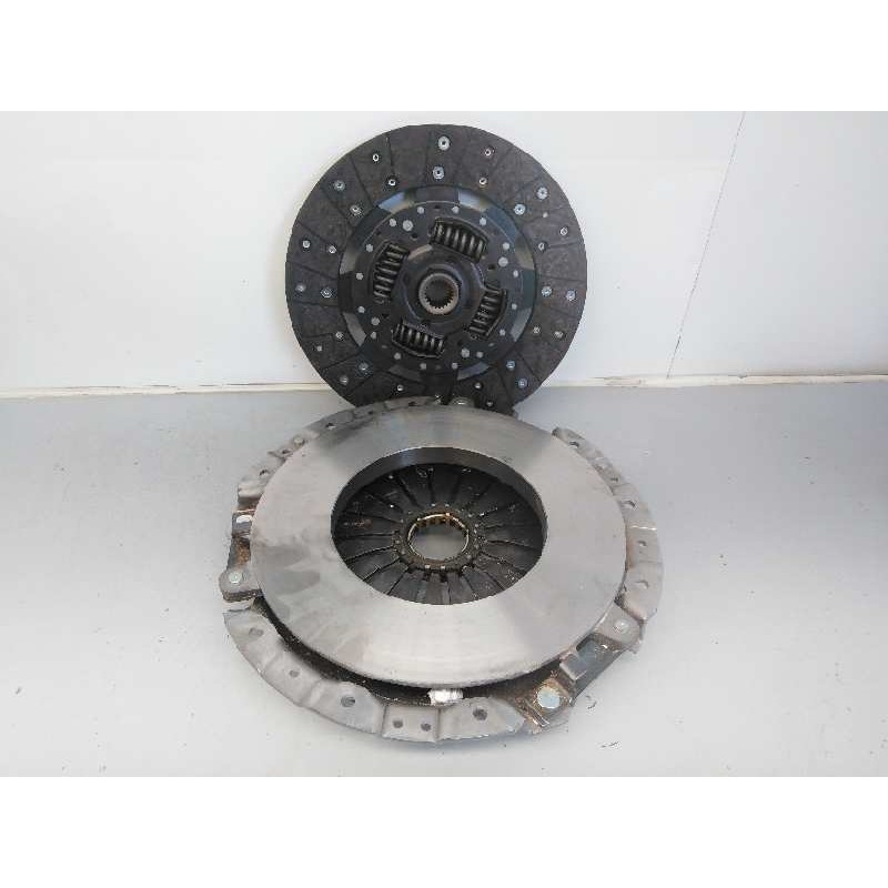 Recambio de kit embrague para mitsubishi montero (v60/v70) 3.2 di-d cat referencia OEM IAM KF554 NUEVO T1-3-B1-4