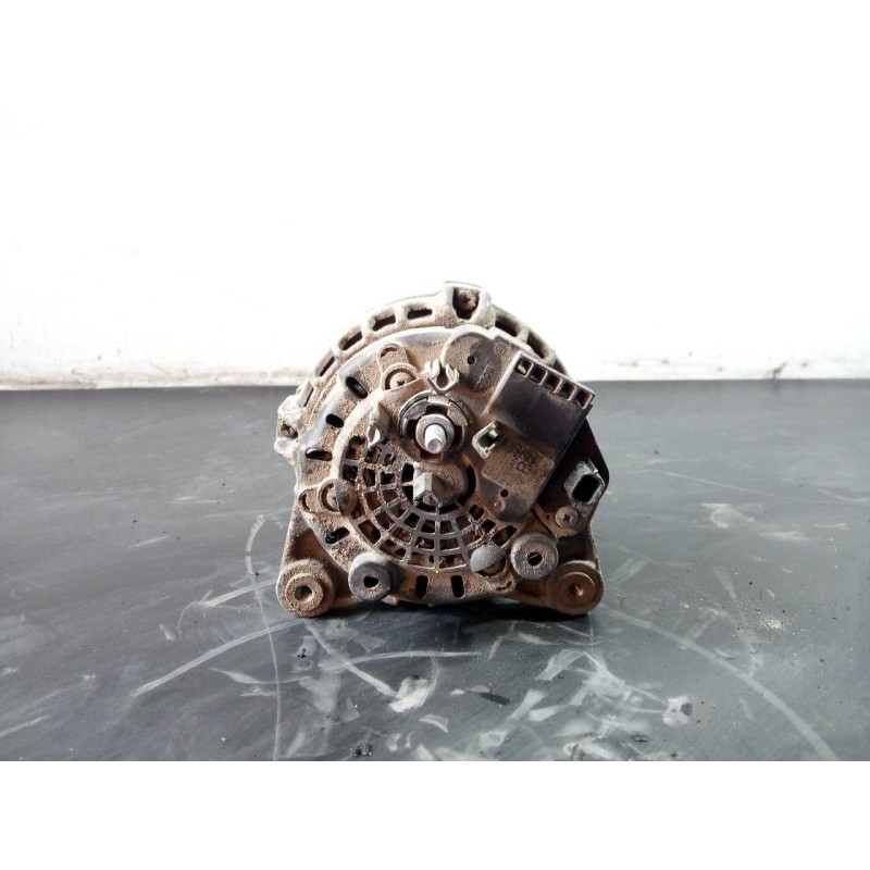 Recambio de alternador para nissan qashqai (j11) acenta referencia OEM IAM 231004BE0B R000BL0814 P3-B4-17-2