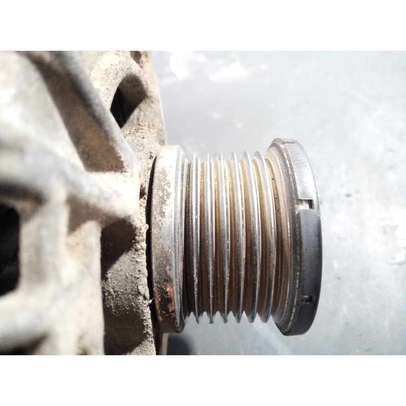 Recambio de alternador para nissan qashqai (j11) acenta referencia OEM IAM 231004BE0B R000BL0814 P3-B4-17-2