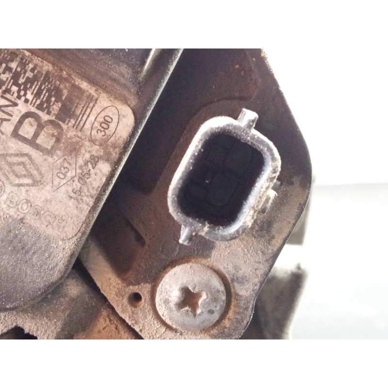 Recambio de alternador para nissan qashqai (j11) acenta referencia OEM IAM 231004BE0B R000BL0814 P3-B4-17-2