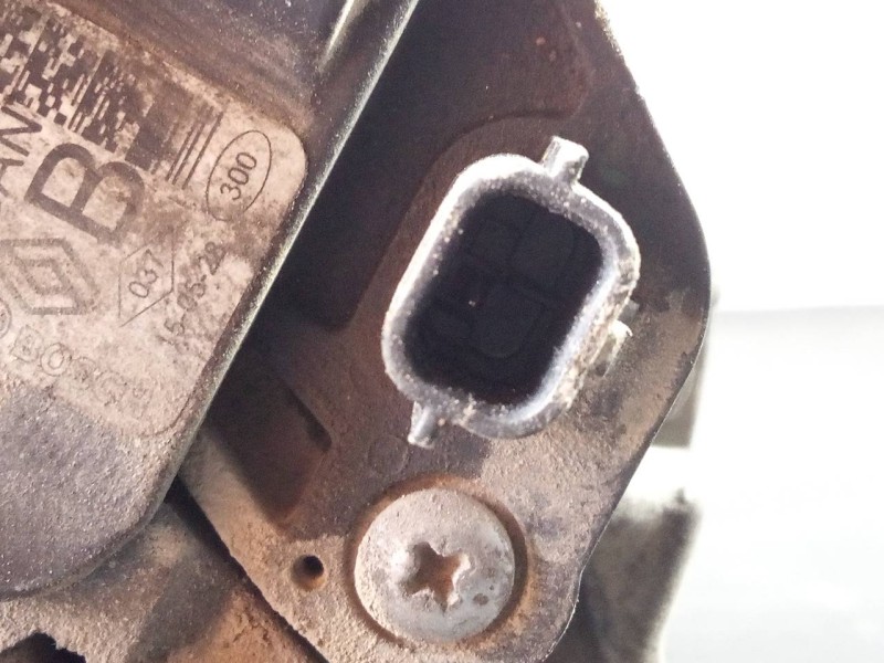 Recambio de alternador para nissan qashqai (j11) acenta referencia OEM IAM 231004BE0B R000BL0814 P3-B4-17-2