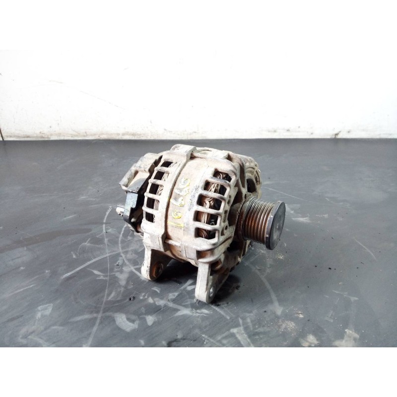 Recambio de alternador para nissan qashqai (j11) acenta referencia OEM IAM 231004BE0B R000BL0814 P3-B4-17-2
